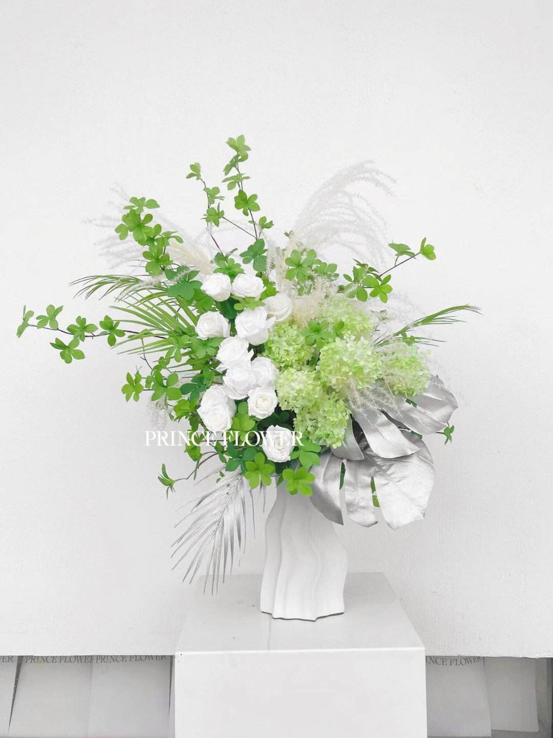 四季系列設(shè)計款造型前臺花春與焦炭